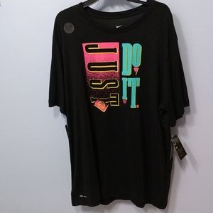 Nike Men's XXL Big and Tall Black Tee